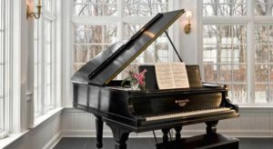 Piano-Baby-Grand